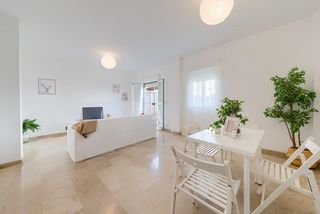 Chalet in Bollullos de la Mitación. Vivienda independiente en bollullos  espacio, luz y comodidad en