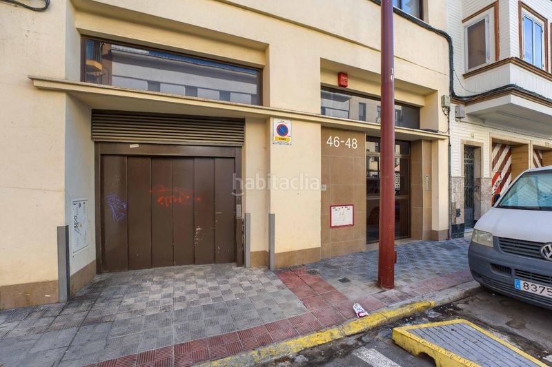 Foto 0bcabc7b-d1bb-44a2-b95f-e57221c74850. Àtic amb calefacció aparcament a Triana Oeste Sevilla