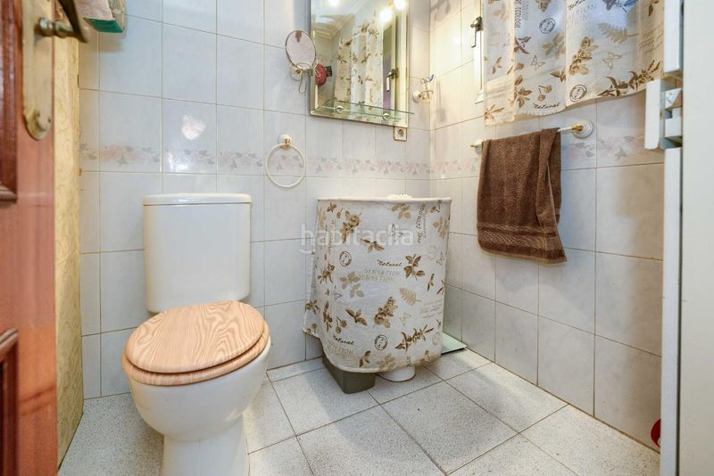 Foto c99b8148-37c9-4268-8add-04175ab2316e. Casa adossada amb aparcament a Centro Bormujos