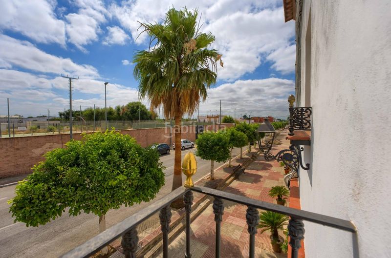 Foto 157a1d63-86e5-4832-9934-7f91167cff97. Casa adossada a Benacazón