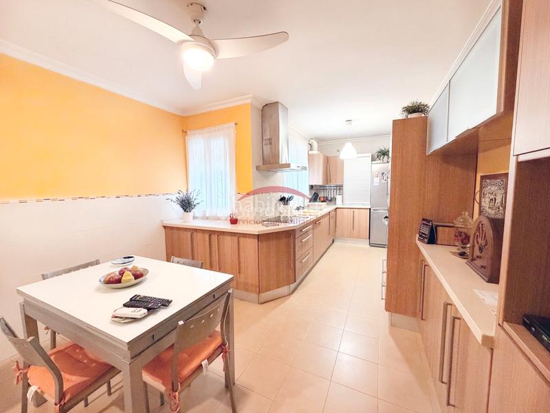 Foto 38a7614a-da32-4ad9-a749-33978f2608ce. Appartamento con parcheggio in La Calzada - La Florida Sevilla