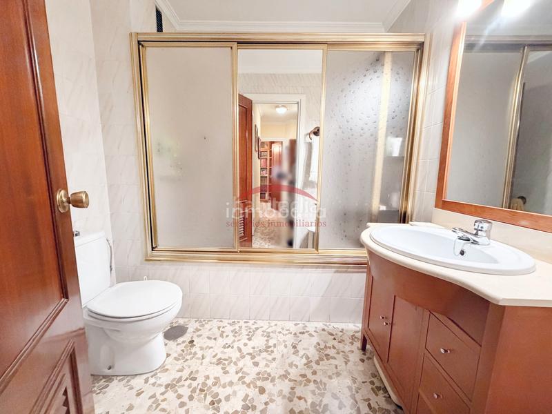 Foto 14333678-7b0b-47f3-8cbc-333df016493e. Appartement avec parking dans La Calzada - La Florida Sevilla