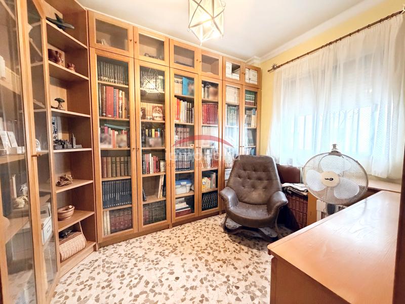 Foto 938b2ed2-d359-47a5-a514-5a9de3c6b35a. Appartement avec parking dans La Calzada - La Florida Sevilla