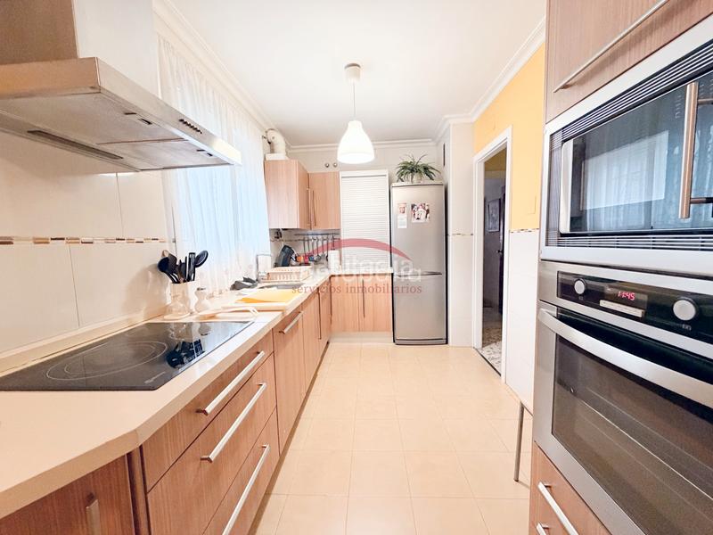 Foto 4fa36503-8760-4d32-bc5f-201d64e3b070. Etagenwohnung mit parking in La Calzada - La Florida Sevilla