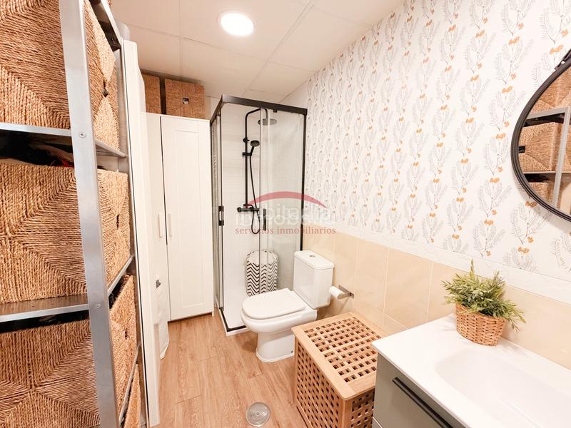 Foto 620e9a74-f152-4c63-bcd9-81610483a8fb. Flat with parking in colores - entreparques Sevilla