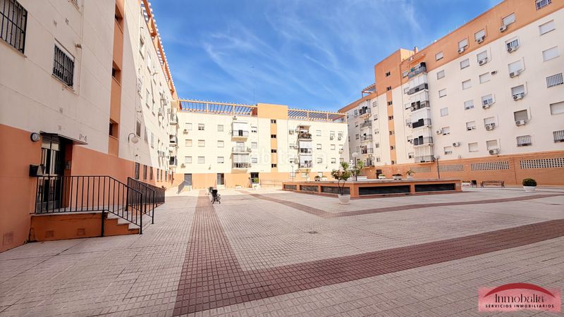 Foto 06cd5d39-3285-4b58-8d59-191ea18cbd5a. Pis amb aparcament a colores - entreparques Sevilla