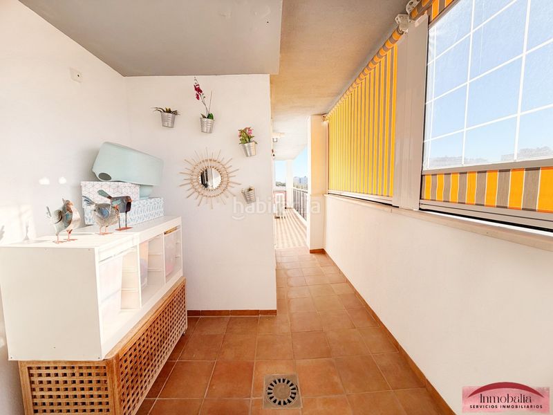 Foto 2eb3f4f6-9351-42bd-b222-e0a5e3a5c354. Pis amb aparcament a colores - entreparques Sevilla