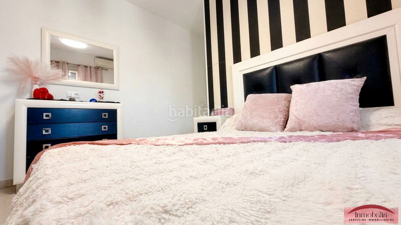 Foto 762d8e66-becc-4b1a-89dd-2d8f643f3ffa. Pis amb aparcament a colores - entreparques Sevilla