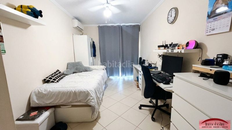 Foto 4afb9c88-1c39-4589-b6fa-d47151bcb8a5. Casa adossada amb aparcament a Valdezorras - El Gordillo Sevilla