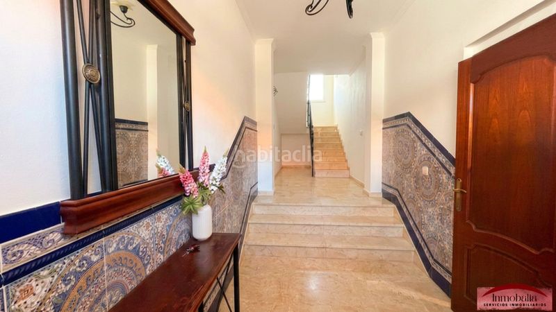 Foto 5e2141ff-0a22-46df-884f-eaafe0bb1a32. Casa adossada amb aparcament a Valdezorras - El Gordillo Sevilla