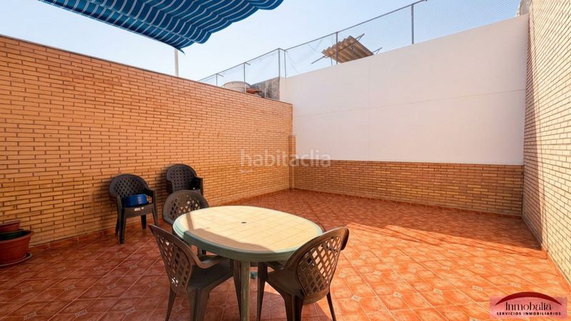 Foto cb917452-3cab-441a-9bbc-900bdf93d5d3. Casa adossada amb aparcament a Valdezorras - El Gordillo Sevilla