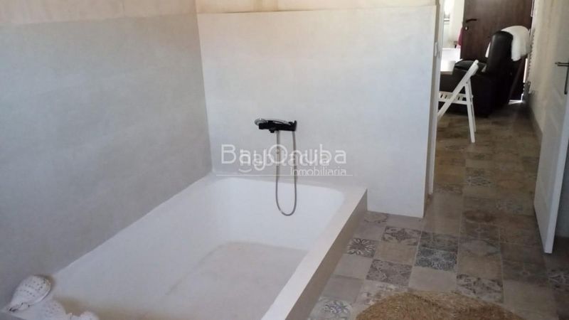 Foto e385f4f0-feae-4030-905a-fcb512a984ec. Casa a Beas