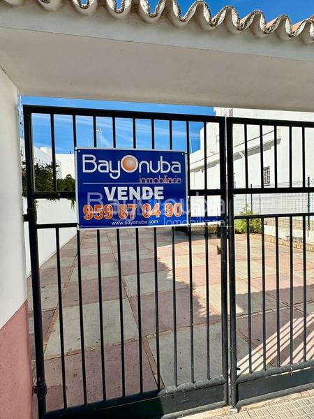 Foto 8894d0f0-010d-4c2e-8af0-81055597ea12. Xalet amb aparcament a Punta Umbría