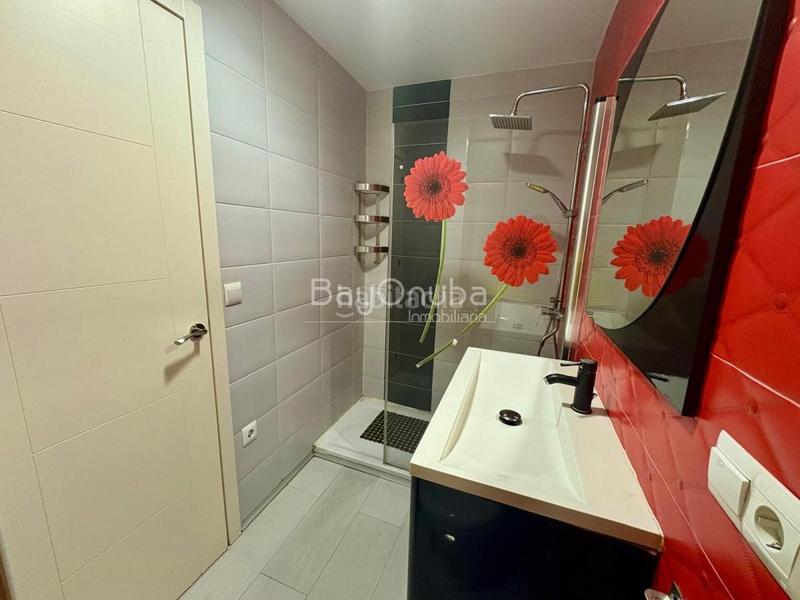 Foto 57c71e59-e919-4b7d-b249-c840334bba18. Flat with parking in Isla Chica Huelva