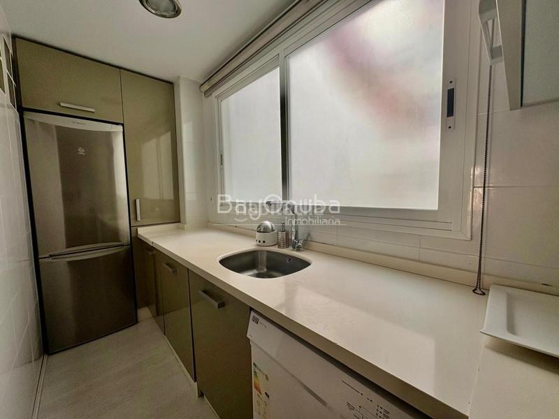 Foto e2d58774-66c1-41fb-bfd6-0dfcb6a42a69. Flat with parking in Isla Chica Huelva