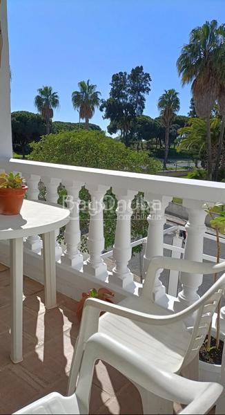 Foto 86913428-3f35-4d67-8019-39633dbe42ea. Pis amb piscina a El Portil