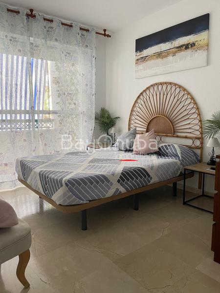 Foto a07ba7c9-ae9c-4943-81f8-f3626963255c. Pis amb piscina a El Portil