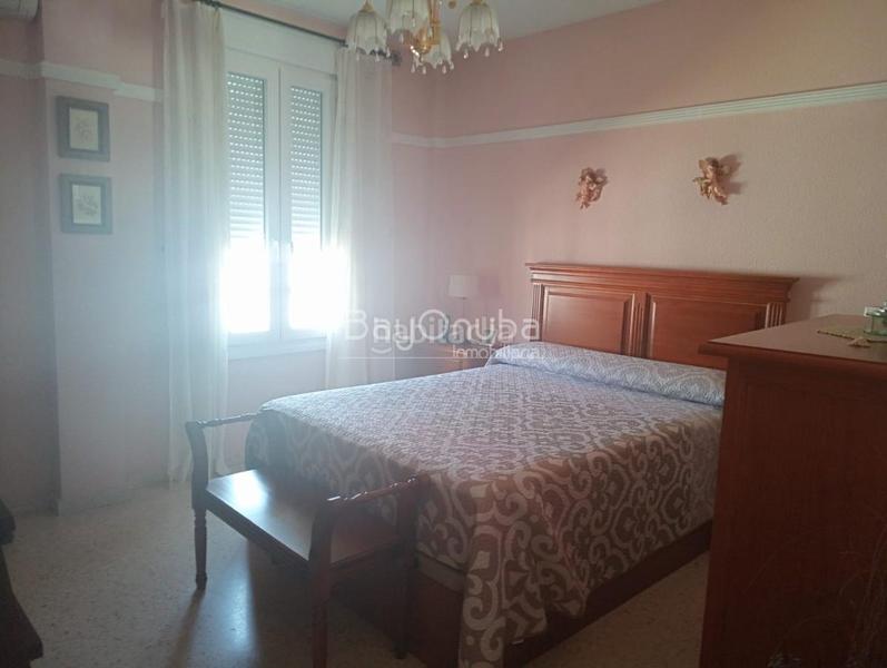 Foto 4f0b973f-441f-4404-bc1d-8cb935b8c1a1. Maison jumelée dans Núcleo Urbano Aljaraque