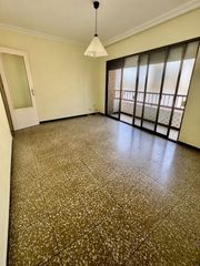 Pis a Isla Chica. Vivienda familiar en isla chica