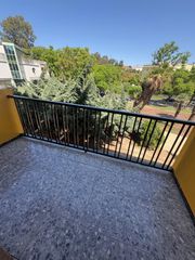 Flat in Las Torres - Guadalupe. Vivienda cercana a avda andalucía