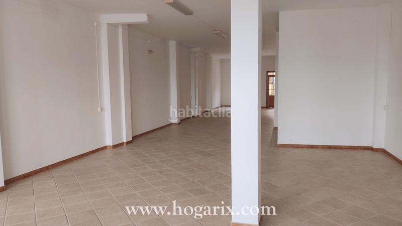 Foto 4ada5f48-30c3-4012-a351-ffb38dbe6ca8. Local comercial a Villanueva de los Castillejos