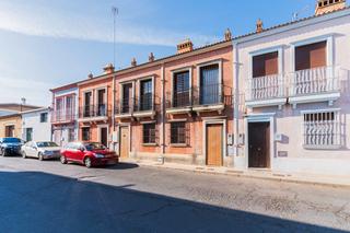 Maison jumelée à Bollullos Par del Condado. Adosado en bollullos