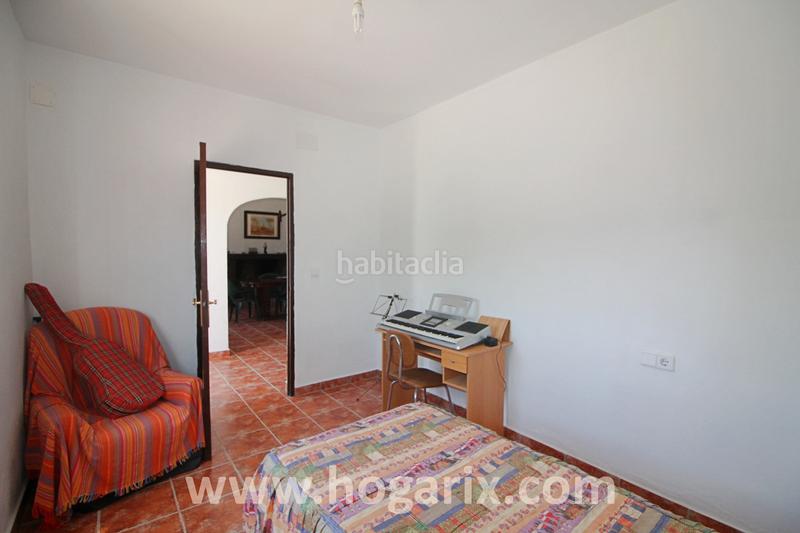 Foto f64f4485-8b32-4923-88cd-5b4f335272e3. Finca rústica a Gibraleón
