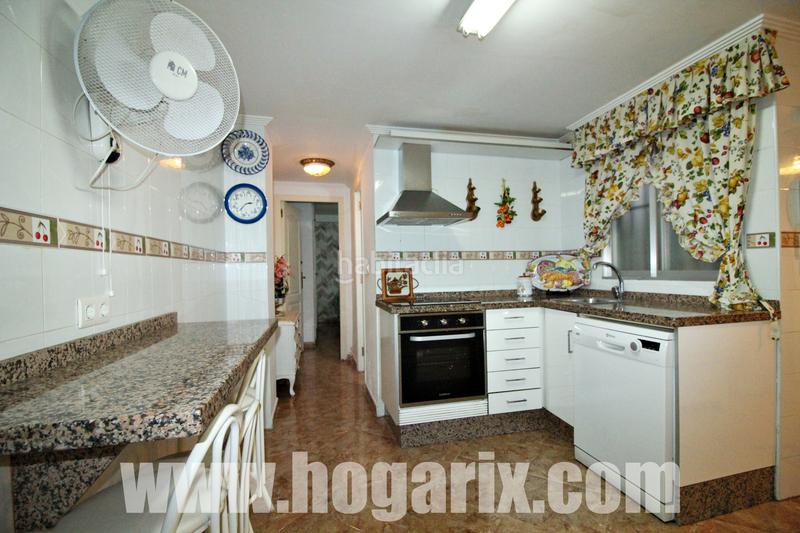 Foto 8b86c29f-9cee-457a-8135-85971873cc09. Apartamento en calle conde lópez muñoz 30 apartamento de planta baja en Isla Chica en Huelva
