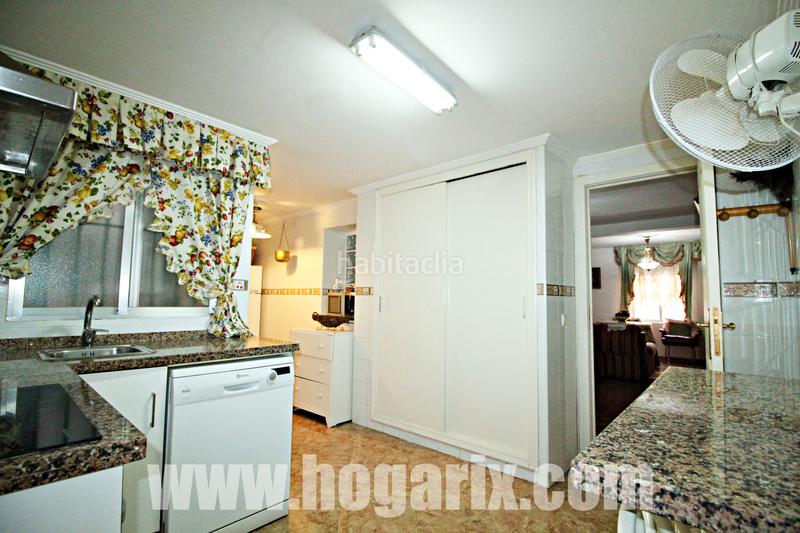 Foto a4676409-9080-4e55-aa8a-48cd54ae3fad. Apartamento en calle conde lópez muñoz 30 apartamento de planta baja en Isla Chica en Huelva