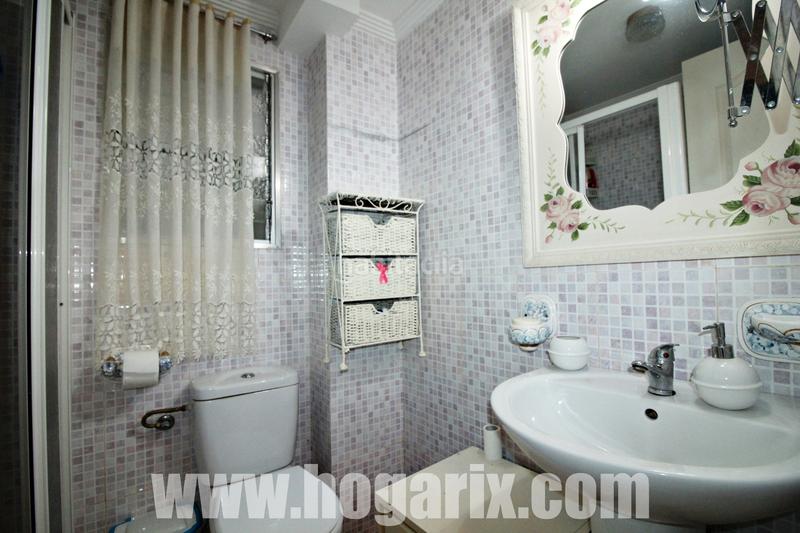 Foto c06ca780-84f5-4f86-8cf0-d6c09f29479d. Apartamento en calle conde lópez muñoz 30 apartamento de planta baja en Isla Chica en Huelva