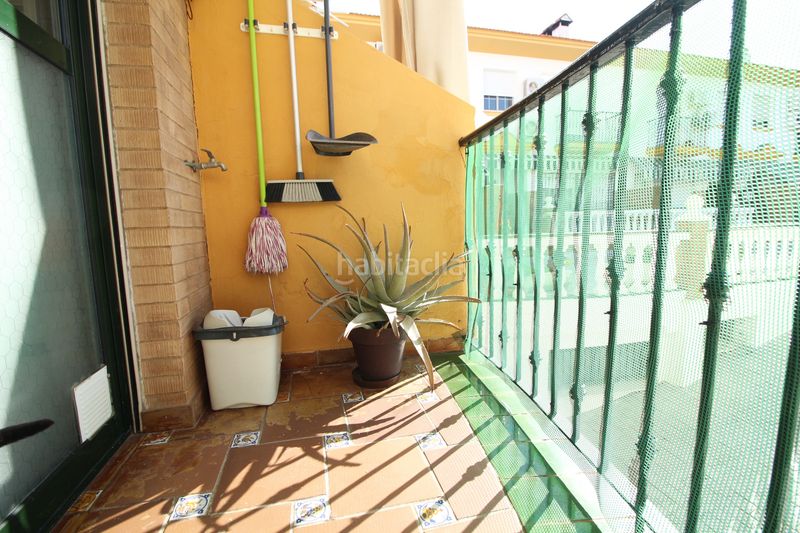 Foto bd07ca17-b1e1-402a-a81c-6486e8eacbb9. Casa adossada a Núcleo Urbano Aljaraque