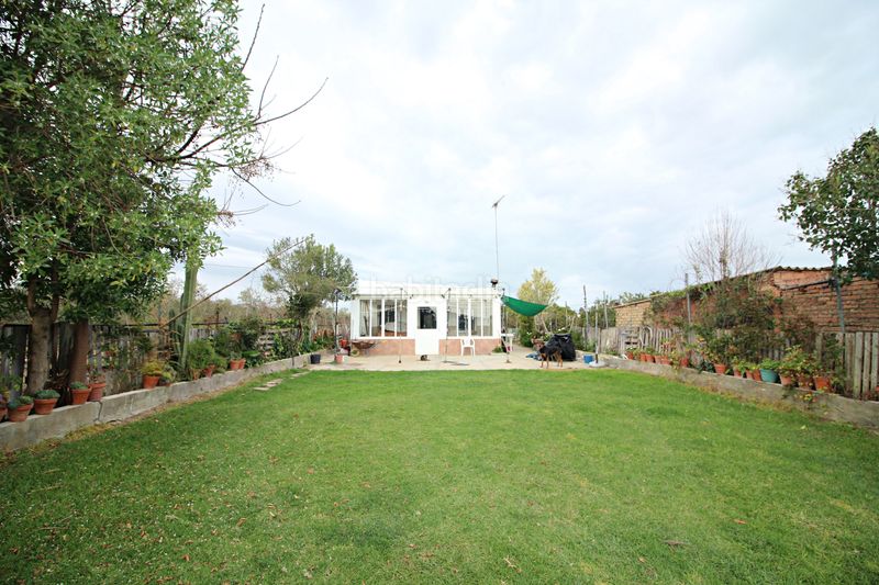 Foto 784949ff-2e94-4b2a-bf0a-9e5c67425800. Finca rústica parcela rústica de 2.240 m² con vivienda y gallinero en Gibraleón