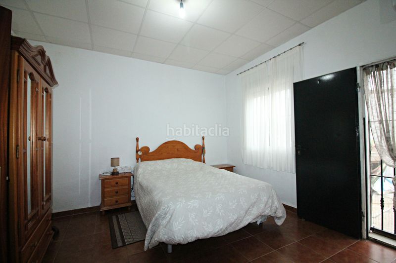 Foto dc65f243-9df8-4d2d-8338-0b6e6ceffa07. Finca rústica parcela rústica de 2.240 m² con vivienda y gallinero en Gibraleón