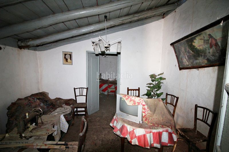 Foto d1289606-8c8e-4008-b872-7bb91ed5bdc3. Casa amb aparcament a Calañas