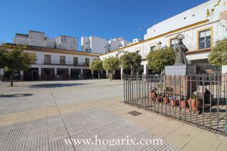 Pis a Isla Chica. Piso en venta en el polvorín, junto a plaza del rosario