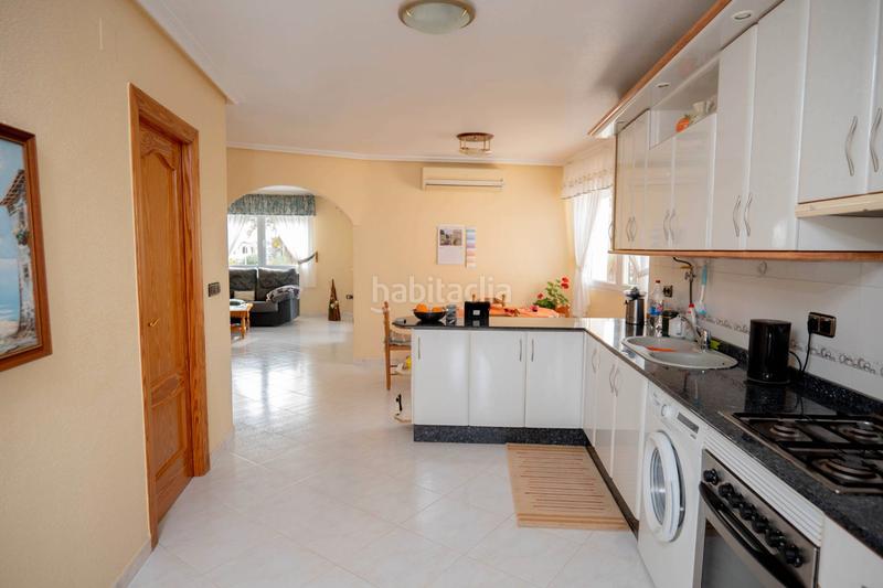 Foto 3ebd33b5-7ed9-4f33-a159-b7d5037d4ba4. Xalet amb xemeneia aparcament piscina a Zona Galúa - Calnegre Manga del Mar Menor (La)