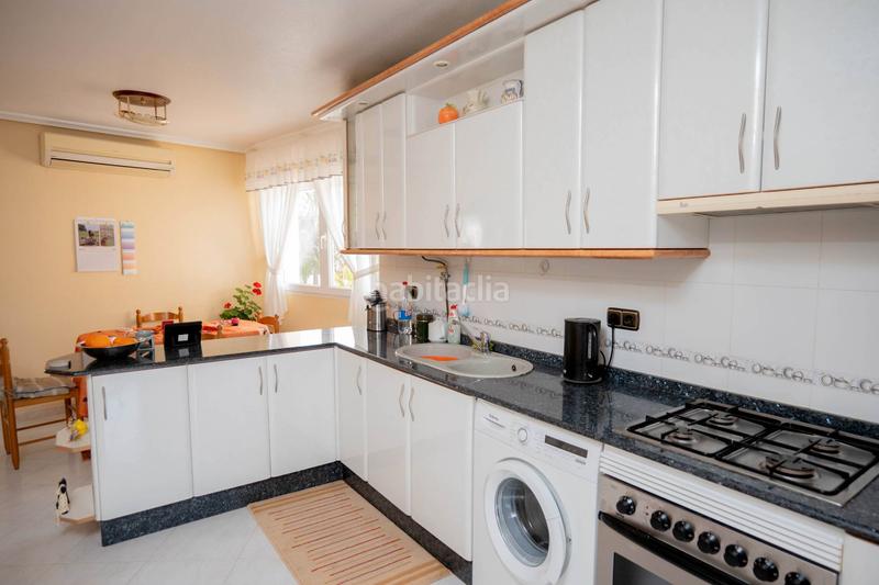 Foto 4afbc9c7-77a0-4bd3-bdf1-1d05e877e026. Xalet amb xemeneia aparcament piscina a Zona Galúa - Calnegre Manga del Mar Menor (La)