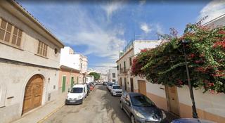 Semi detached house  Carrer de son cotoneret. .