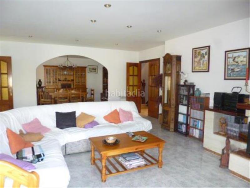 Foto 0b7c74f0-df1e-4f59-a755-665383ca8cfc. Chalet . en Urbanitzacions Tortosa