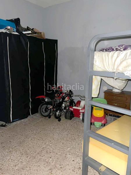 Foto 249e6a66-f639-418f-886d-2fb5570a9ed3. Casa adossada a Higuera la Real