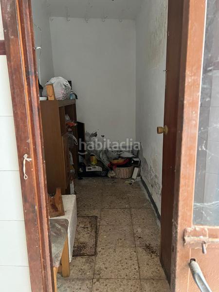 Foto f20b3105-f076-437f-a235-3f536fc56495. Casa adossada a Higuera la Real