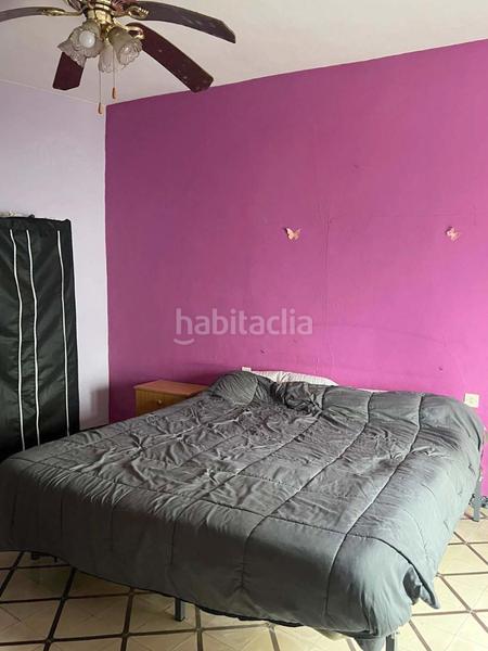 Foto f46a96f2-76d4-4f82-bf11-78a6370d86d6. Casa adossada a Higuera la Real