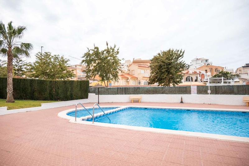Foto 96ce8602-cec5-4119-905b-6f854776fca9. Apartamento . en Rojales