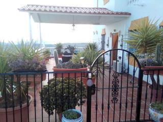 Casa adossada a Periana. .