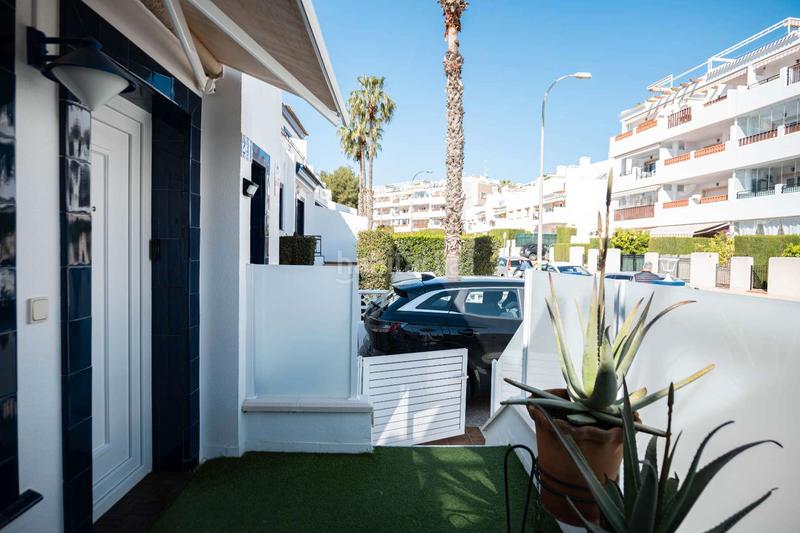 Foto 7b5a27ce-33a5-401c-a185-c49babd7d825. Casa adosada . en Villamartín-Las Filipinas Orihuela