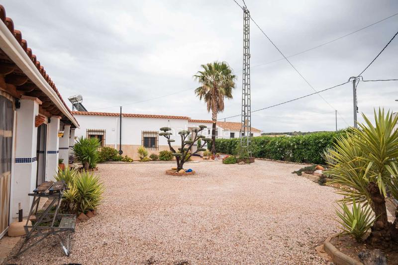 Foto 088695b6-0920-45a2-86b9-4b80c7798708. Chalet avec parking dans La Murada - Los Vicentes Orihuela