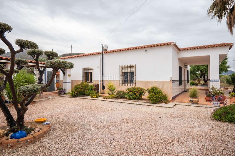 Foto f84ac4a0-c6a6-45dd-ab9f-6d32c7bb7cd9. Chalet avec parking dans La Murada - Los Vicentes Orihuela