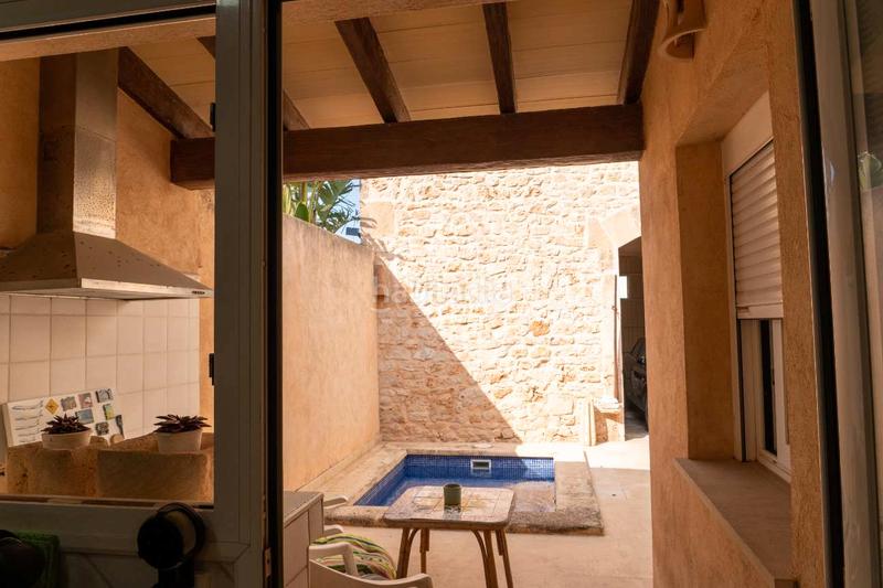 Foto 99d4303f-9a56-4ff9-9461-363a74689f24. Maison jumelée avec parking piscine dans Santanyí poble Santanyí