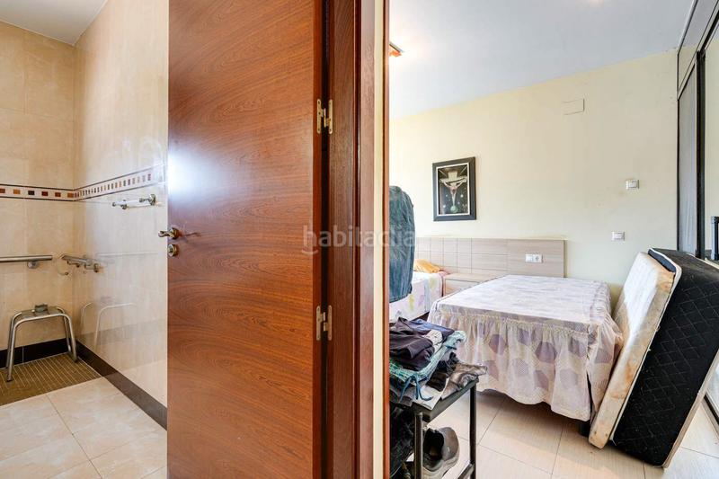 Foto 0444f80b-467b-4e97-84de-6d4eb4d0f22b. Xalet amb aparcament piscina a Roda de Barà