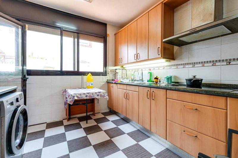 Foto 5ade8057-1af9-41ab-8da0-dea84d023ead. Xalet amb aparcament piscina a Roda de Barà